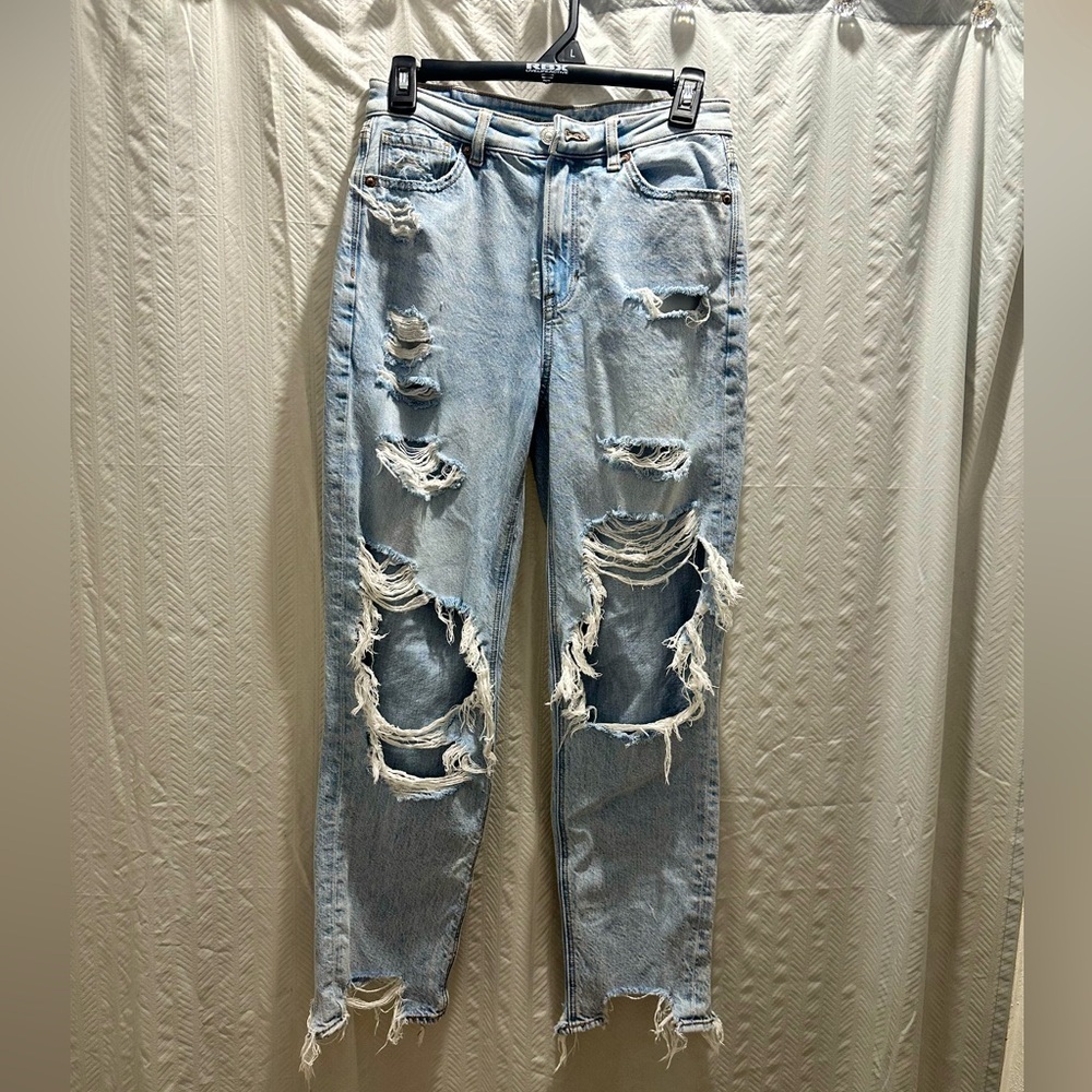 American Eagle Blue Mom Jeans with Distressed Details - Picture 3 of 7